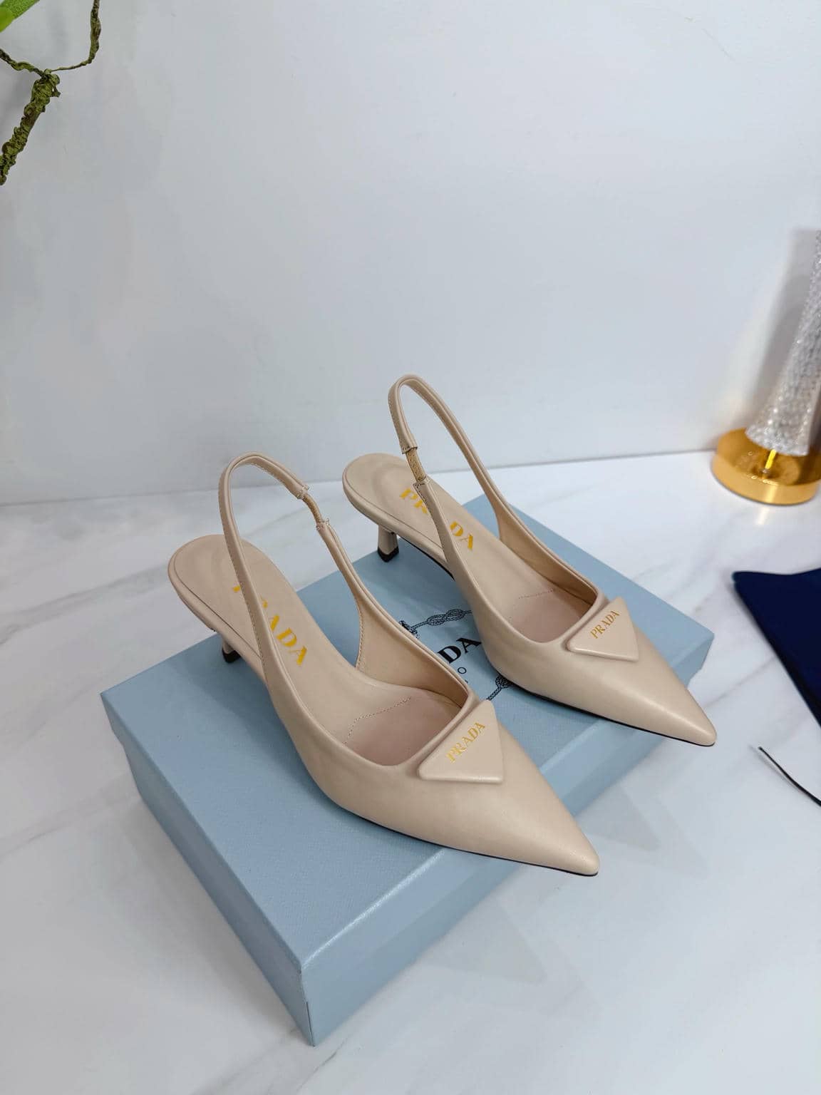 Heels-19